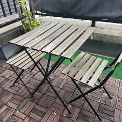IKEA テルノー　テーブルと椅子　