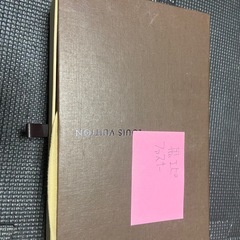 エピの長財布購入時の空箱です