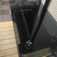 今週末まで値下げ！ガラステーブルの画像