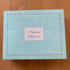 新品　箱入り　フェイスタオル　2枚組　タオルの画像