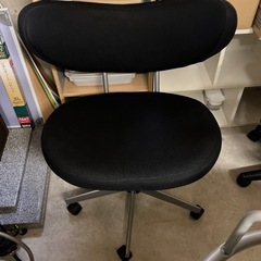 昇降　オフィスチェア　椅子　座面幅広57㎝