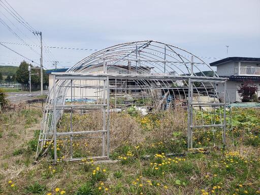 ビニールハウス 骨組み 解体引取で格安！簡易車庫に大人気！