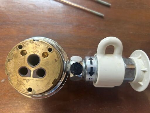 CB-SSH8食器洗い乾燥機専用分岐水栓中古 (エラ旦那) 成瀬の