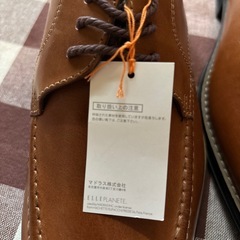 ELLEマドラス紳士靴新品の画像