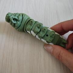 リアル毛虫デザイン置物の画像