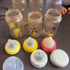  「受け渡し決定」哺乳瓶まとめの画像