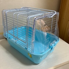 【美品】小動物用キャリーケースの画像