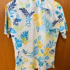 未使用品✨かりゆしウエアの画像