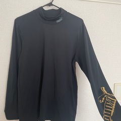 PUMA スポーツウェア　長袖