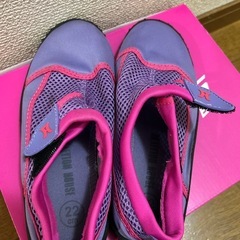 アクアシューズ 22cm