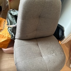 座椅子 グレージュ