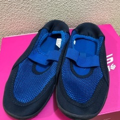 アクアシューズ　　