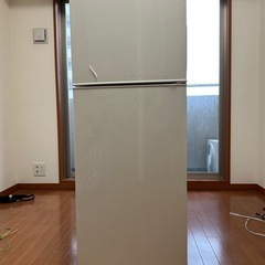 2ドア冷凍冷蔵庫　MAXZEN