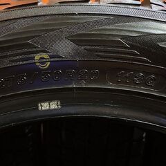YOKOHAMA ice GUARD G075 275/50R20 20インチ スタッドレス 4本 バリ溝 ベンツ/GLE/GLS/Gクラス audi/Q8 BMW/X7等　(KTN383) の画像