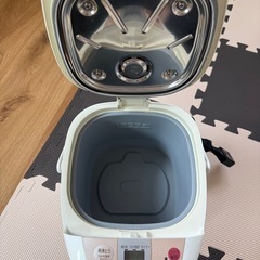 電気ポットの画像