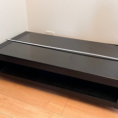 ガラステーブル