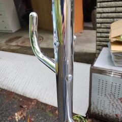 【直接引取限定】ポールハンガーの画像
