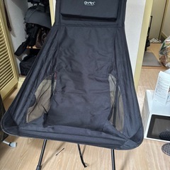 ヘッドレスト付きアウトドアチェア