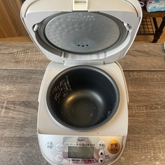 象印 炊飯器の画像