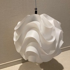 ニトリ　ランプシェード電球つき💡