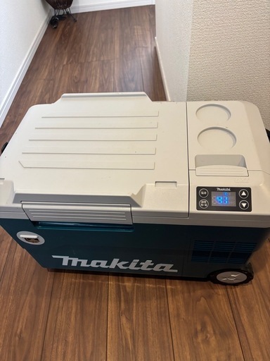 マキタ18V冷蔵庫
