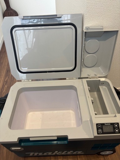 マキタ18V冷蔵庫
