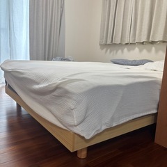 ダブルベッド