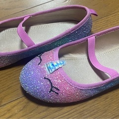 H&M キッズ🦄18.5センチユニコーン靴の画像