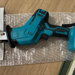 (値下げ中)充電式レシプロソーの画像