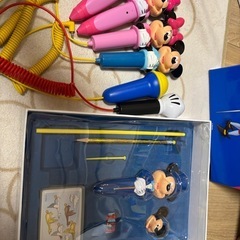 お値下げ可　DWE ディズニー英語システム　リニューアル後フルセット！未開封未使用多数
の画像