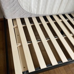 セミダブル、ベッドフレームの画像