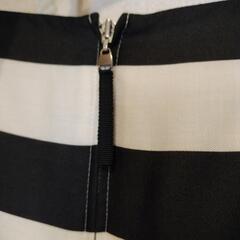 エムズセレクト　ストライプ ノースリーブ ひざ丈ワンピースの画像