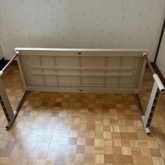 押し入れラックの画像