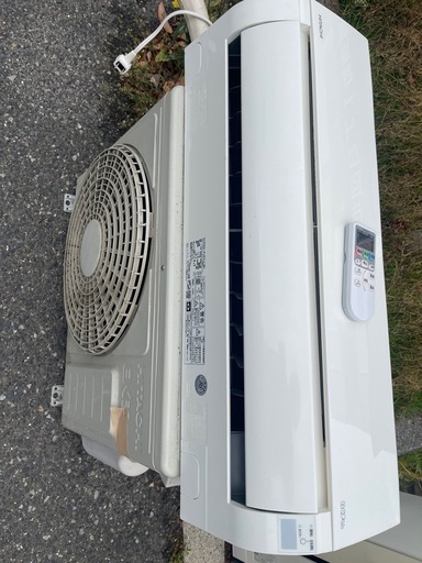 HITACHI RAS-AJ22J 2019年製