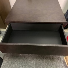 センターテーブルの画像