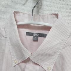 ユニクロ　ピンクの半袖Yシャツ　Mサイズの画像