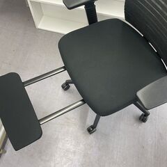 パワーナップチェア シエスタ 収納型オットマン付き デスクチェア オフィスチェア ワークチェア 椅子 札幌市手稲区の画像