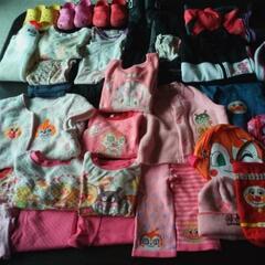 女の子用アンパンマンの服　他ジャージ等　８０サイズから１２０サイズ　