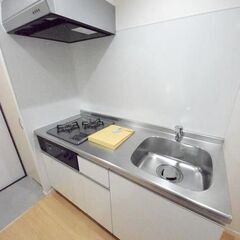 🉐初期費用１３万円🙂築浅ＢＴ別デザイナーズ！立川駅徒歩１０分！新宿へ２７分！家賃71000円❤️６月分家賃は無料でお得です！ − 東京都
