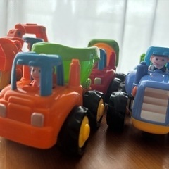 車のおもちゃ