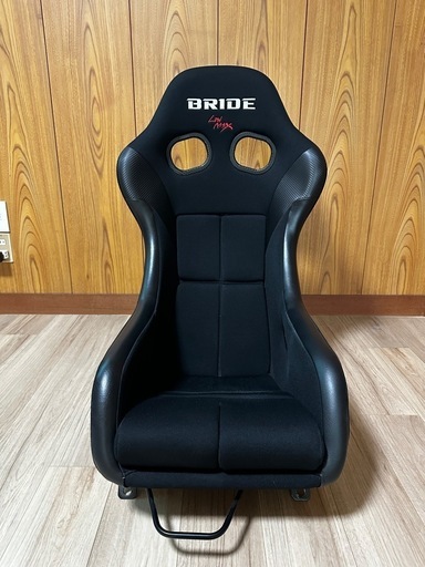 NDロードスター用 BRIDE ZETAⅳ フルバケ レール付