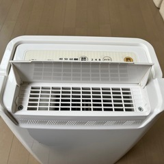 アイリスオーヤマ 衣類乾燥除湿機 DCE-6515（2017年製）の画像