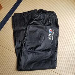 【お値引きしました♫】新品！！エルフ　バイク用レインスーツの画像