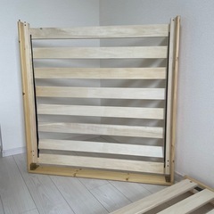 【現地取引】シングルベッド　木製　ナチュラル　折りたたみ　すのこベッド　【美品】の画像