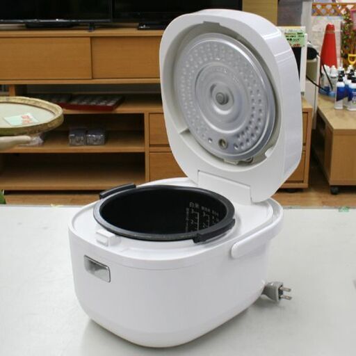 炊飯器 3合炊き 2020年製 SHARP マイコン炊飯ジャー 0.54L KS-CF05C 白 ホワイト 札幌市 清田区 平岡