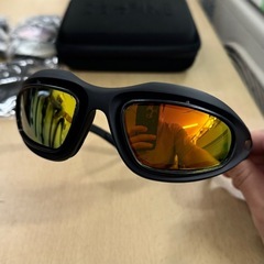 【超美品‼️】C's BIKE 自転車･ロードバイク用 UVカット サングラス 紫外線カット 替えレンズ付き♪の画像