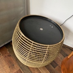 テーブル