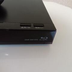 再投稿。　Panasonic　パナソニック　2018年製DVDレコーダー　DMRーBW1050の画像