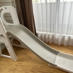 子供用室内すべり台