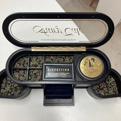 H2505-701 ジュエリーBOX オルゴール 音鳴ります "世界中の誰よりもきっと" 中古の画像